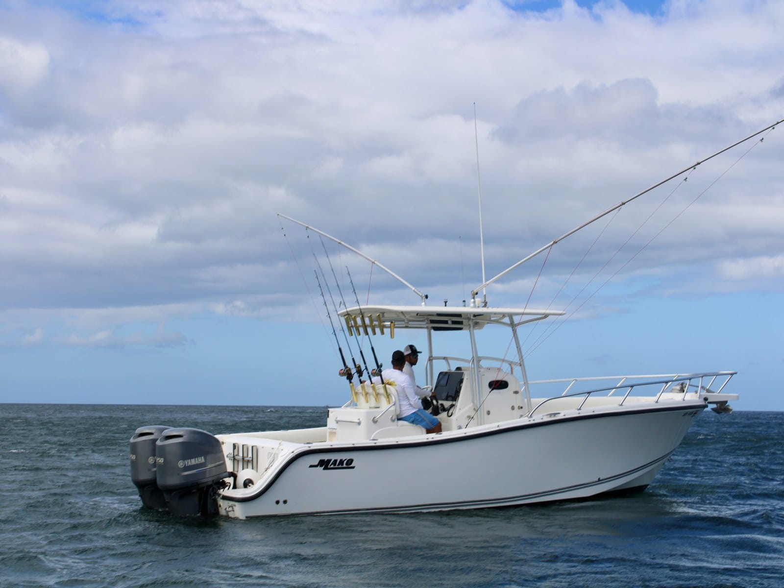 Twenty-eight foot private charter boat rigged for fishing in the Gulf of Papagayo, Guanacaste, Costa Rica